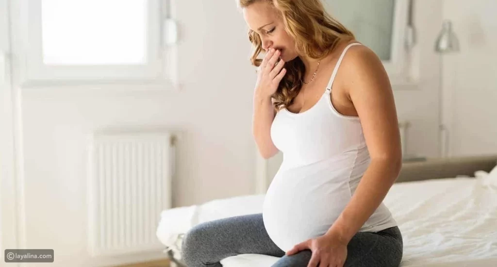 حرقة  المعدة من أعراض الأسبوع الرابع والعشرين من الحمل