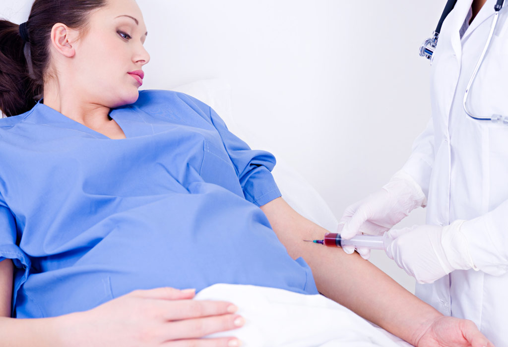 فحص الدم من أبرز الفحوصات في الاسبوع التاسع عشر من الحمل
