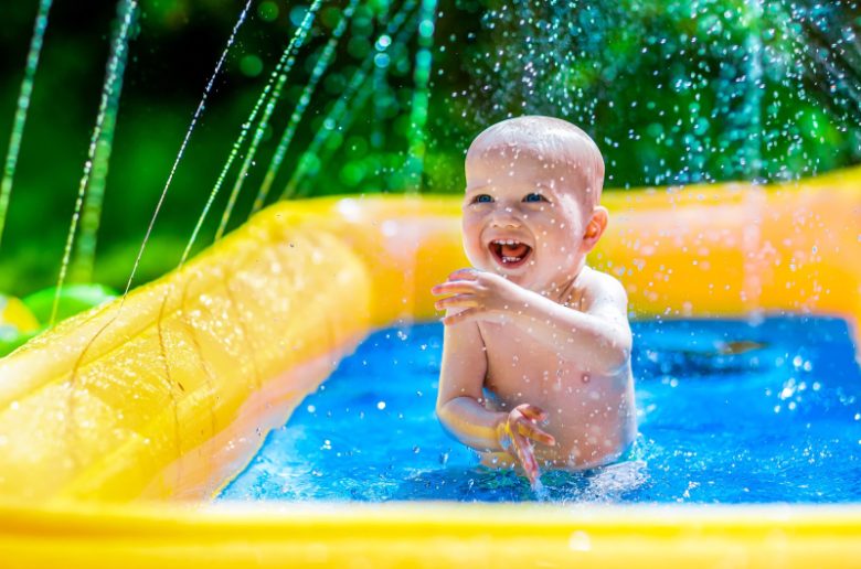 تطور طفلك البالغ 19 شهرا  تطور طفلك البالغ 19 شهرا
