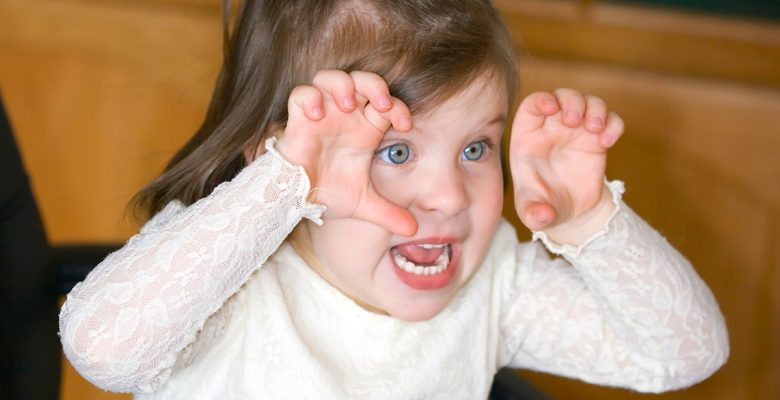 تطور طفلك البالغ 4 سنوات ( الشهر الخامس)