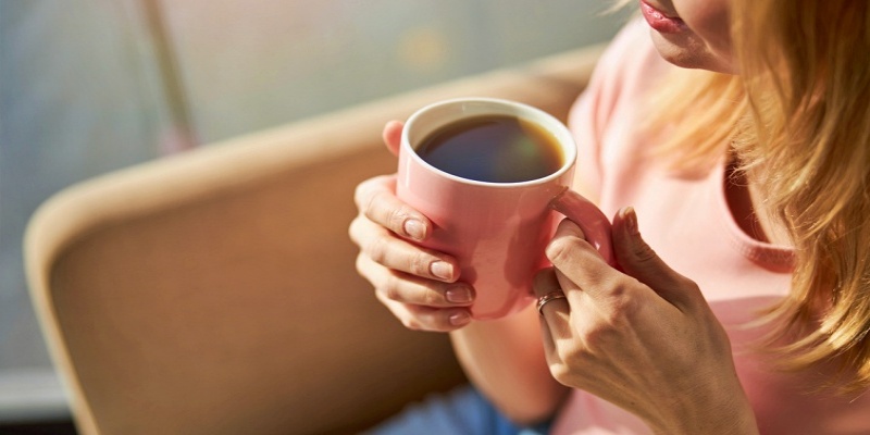 هل شرب القهوة في الصباح يعمل على فقدان الوزن؟