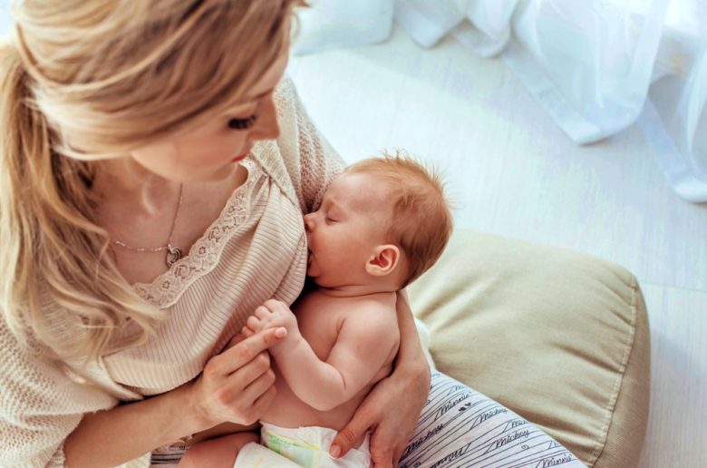 الرضاعة الطبيعة ومشكلة نقص إمداد الحليب الرضاعة الطبيعة ومشكلة نقص إمداد الحليب