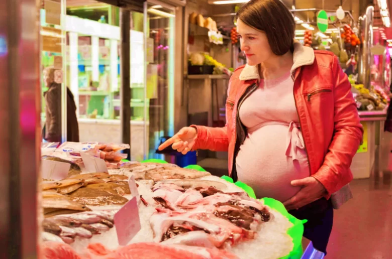 المأكولات البحرية ومدى أمان تناولها للنساء الحوامل