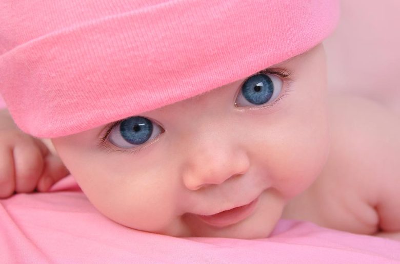 المعلومات المتعلقة بلون عيون الأطفال