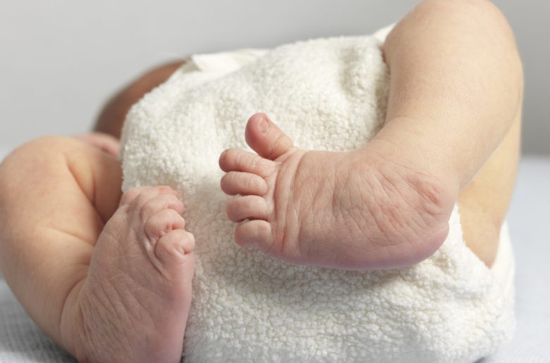 القدم الحنفاء عند الأطفال