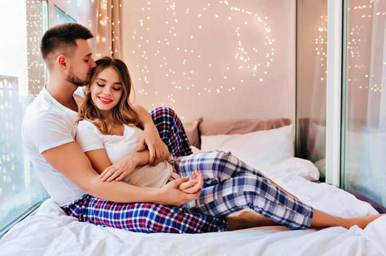 العلاقة الجنسية صباحا وأهم الفوائد الصحية لها