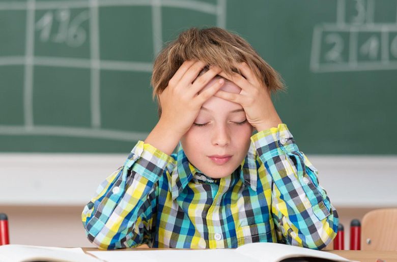 5 أسباب تدفعك لعدم إجبار طفلك على التحصيل الدراسي