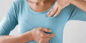 هل يفيد التدليك في فك قناة الحليب المسدودة؟