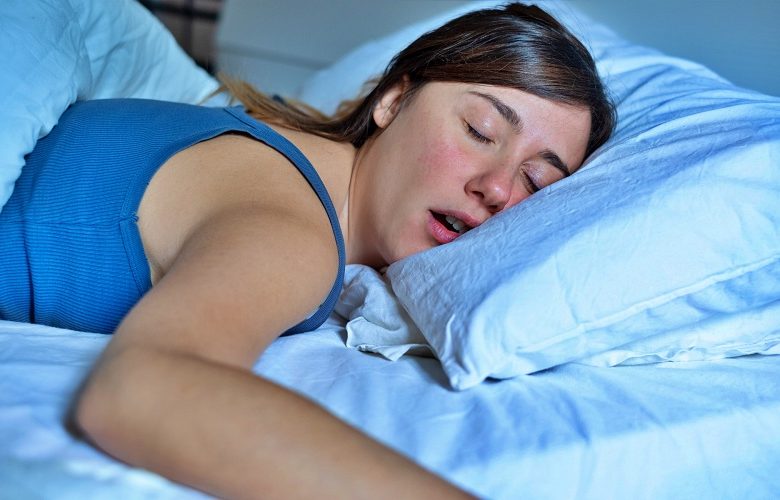 النوم التعويضي.. ما بين الإيجابيات والسلبيات