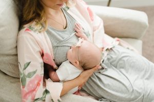 وضعية عناق الكرة