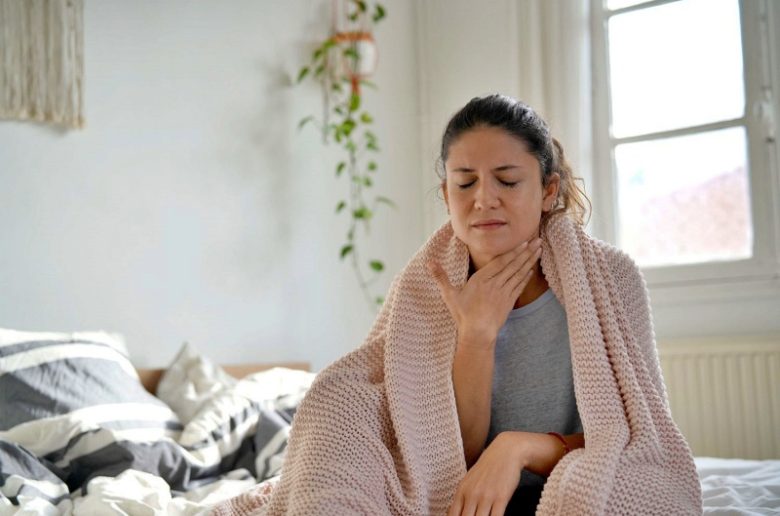 مشكلة جفاف الحلق أثناء النوم وكيف نعمل على علاجها؟ مشكلة جفاف الحلق أثناء النوم وكيف نعمل على علاجها؟