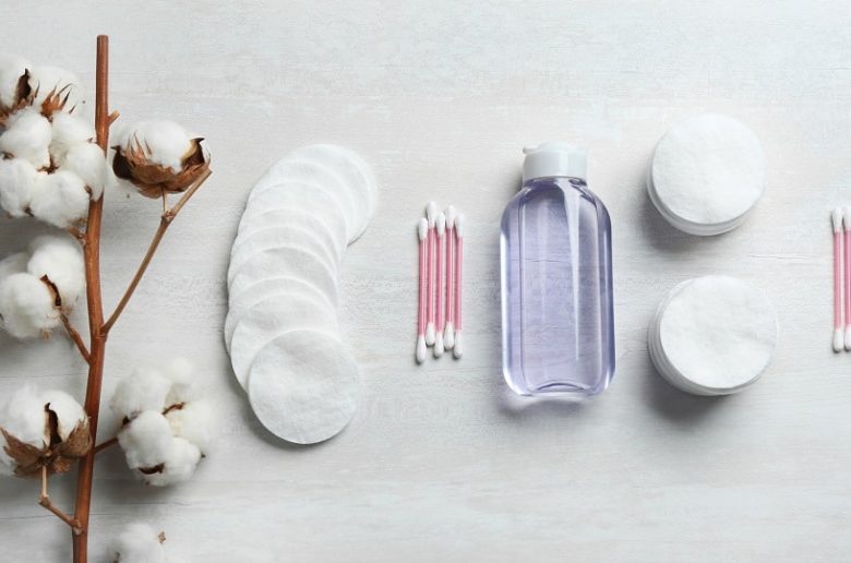 معايير اختيار مزيل المكياج الأمثل