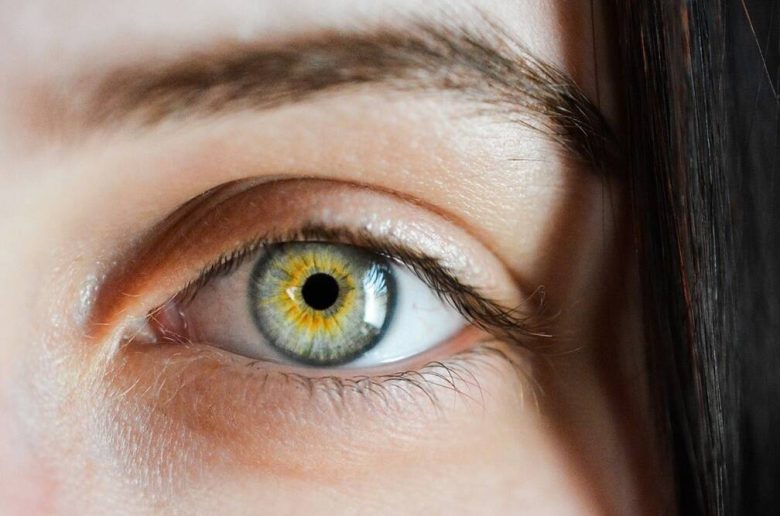 تقرحات القرنية