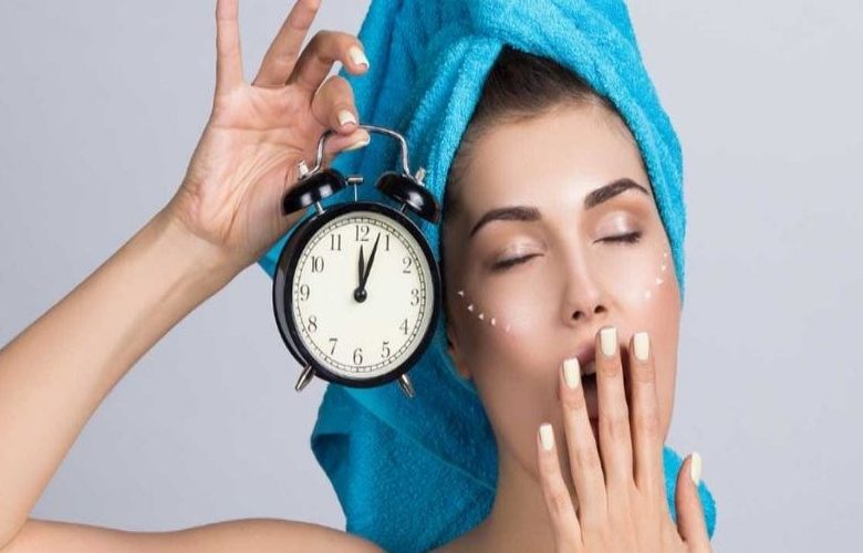 4 نصائح مسائية للعناية بالبشرة والحفاظ على جمالها