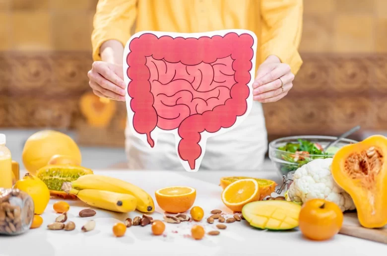 5 فواكه غنية بالإنزيمات الهاضمة الطبيعية المفيدة لصحة الأمعاء