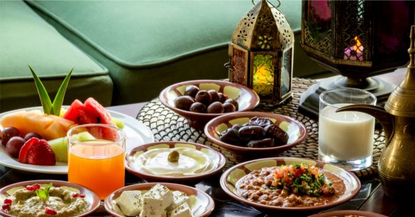 أطعمة صحية على مائدة السحور في رمضان أطعمة صحية على مائدة السحور في رمضان
