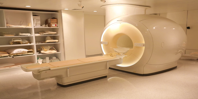 التصوير بالرنين المغناطيسي (MRI)