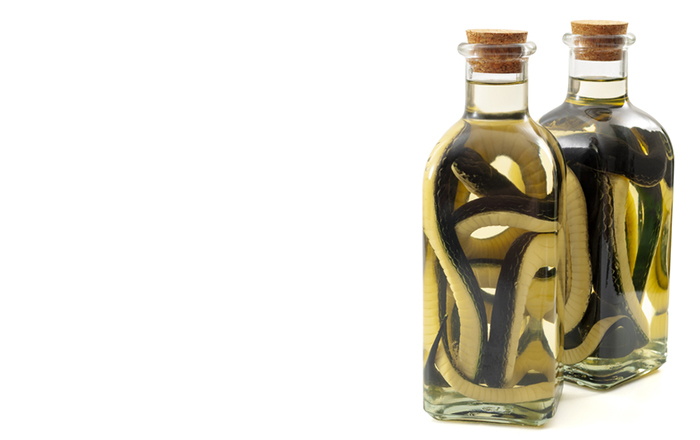 فوائد زيت دهن الثعبان