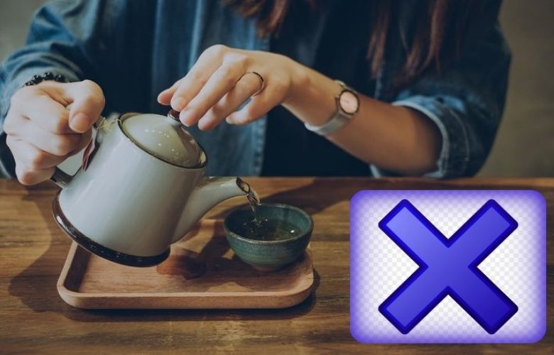10 فئات ينبغي عليهم تجنب تناول الشاي الأخضر بكثرة 10 فئات ينبغي عليهم تجنب تناول الشاي الأخضر بكثرة