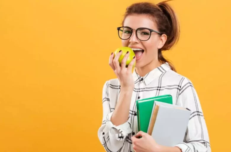 أنواع من الأطعمة لزيادة التركيز خلال موسم الإمتحانات