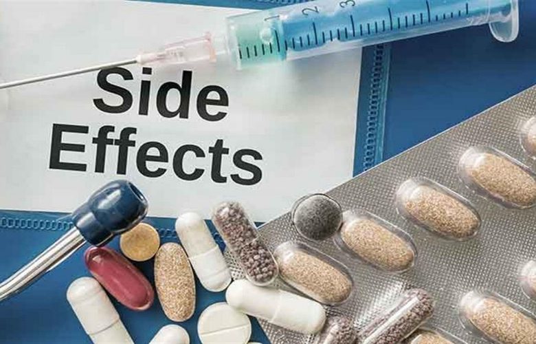 العوامل التي تزيد من مخاطر الآثار الجانبية للأدوية العوامل التي تزيد من مخاطر الآثار الجانبية للأدوية