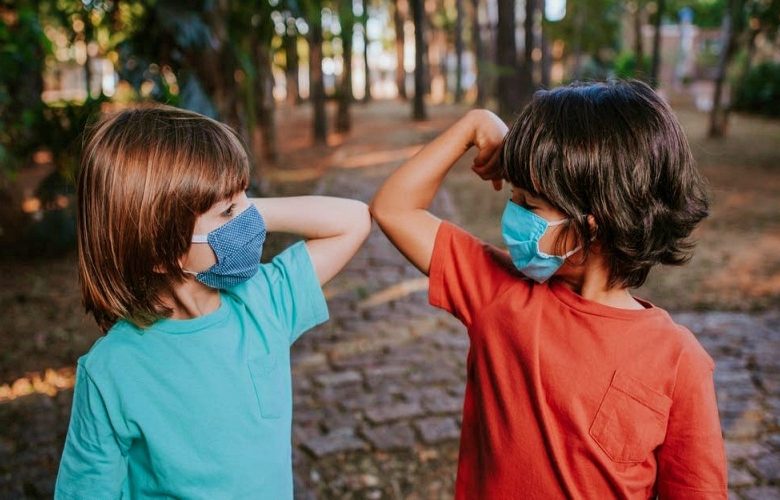 5 طرق لزيادة مقاومة الأطفال مع تغيرات الطقس الموسمية