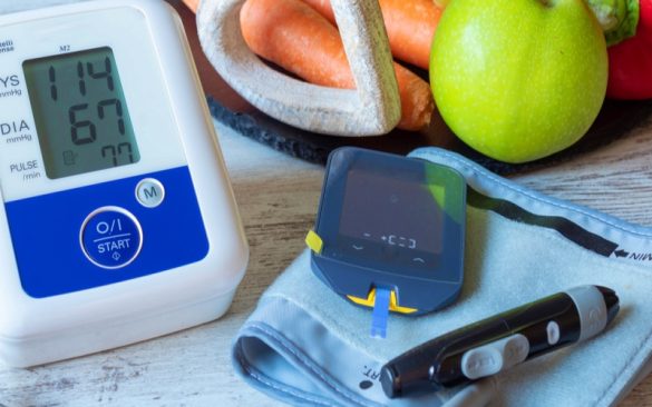 8 أطعمة يجب تجنبها عند المعاناة من ارتفاع ضغط الدم والسكري