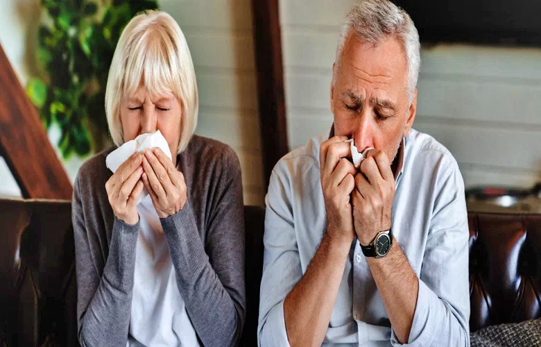 5 ملاحظات حول رعاية كبار السن المصابين بالالتهاب الرئوي داخل المنزل