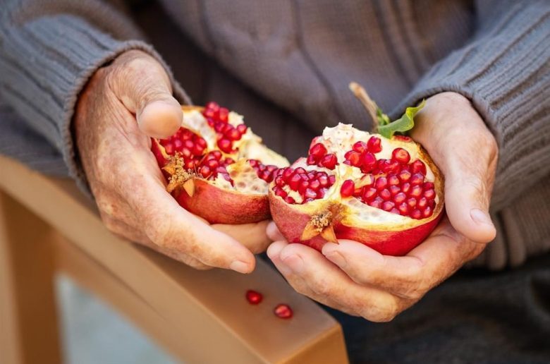 فوائد الرمان للصحة الجنسية لدى الرجال فوائد الرمان للصحة الجنسية لدى الرجال