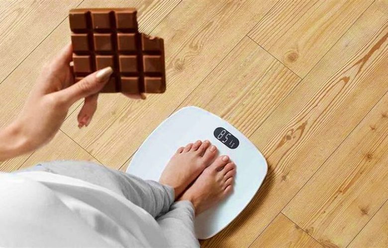 هل تلعب الشوكولاتة الداكنة دورا في عملية إنقاص الوزن؟