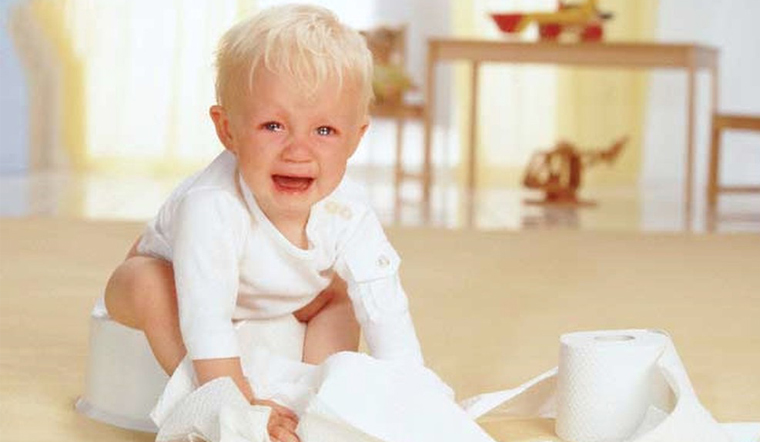 إمساك الرضع