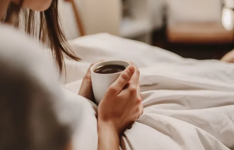 شرب القهوة أثناء الدورة الشهرية ما بين الفوائد والآثار الجانبية