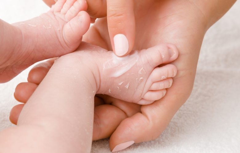 ظواهر طبيعية لدى حديثي الولادة لاتدعو إلى قلق الأمهات ظواهر طبيعية لدى حديثي الولادة لاتدعو إلى قلق الأمهات