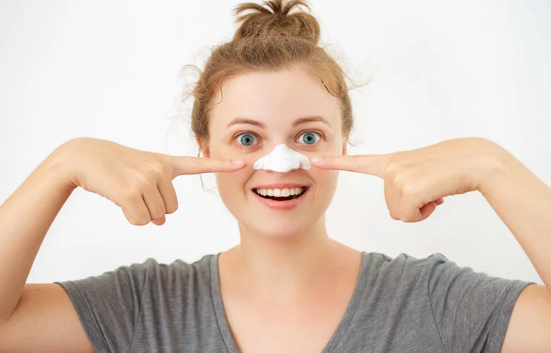 لصقات الأنف مابين المنافع والآثار الجانبية