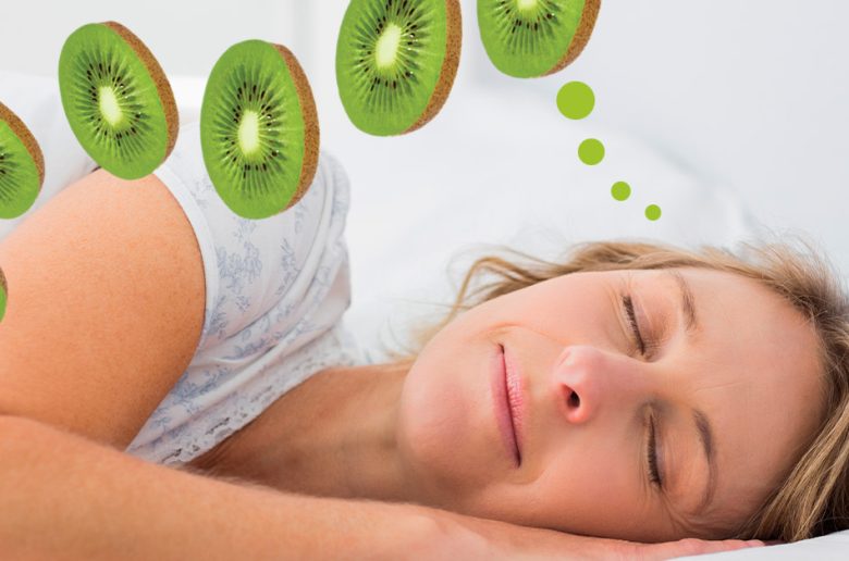 فوائد الكيوي لتحسين جودة النوم