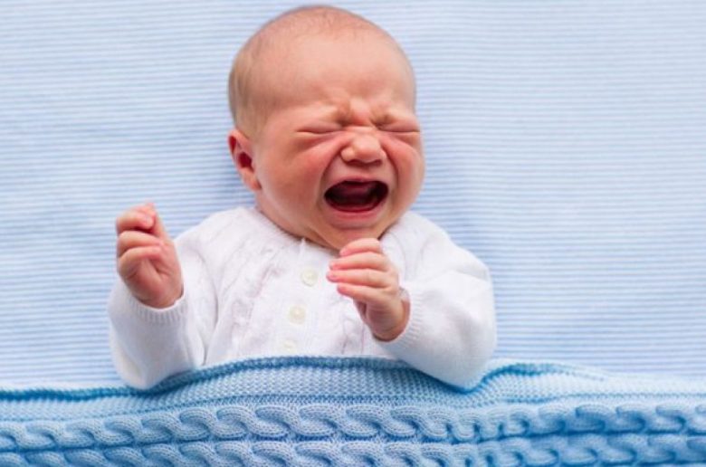 مغص الرضع في فصل الشتاء
