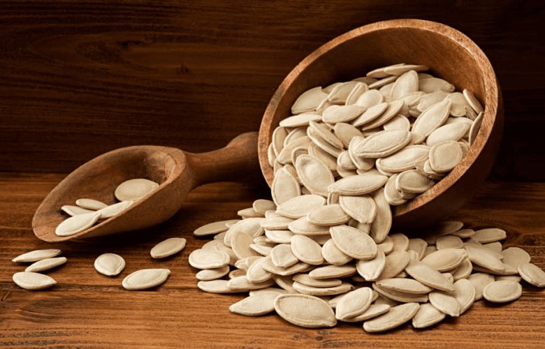 4 طرق بسيطة للتغلب على انخفاض الرغبة الجنسية لدى الجنسين 1) التعامل بشكل آمن مع القلق والتوتر 2) تناول نظاما غذائيا متوازنا 3) أداء التمارين الرياضية المناسبة 5 فوائد تعود على الجسم من تناول اللب الأبيض بشكل يومي