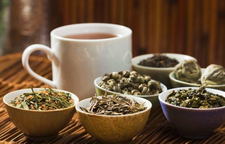 6 مكونات يتم دمجها مع الشاي الأخضر لدعم عملية فقدان الوزن