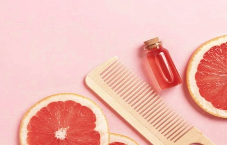 هل غسل الشعر بمغلي قشور الجريب فروت يعمل على تحفيز نموه؟