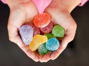  تأثير الألوان الصناعية على الصحة الجسدية