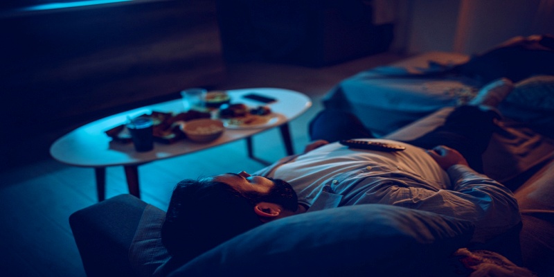 تجنب النوم مباشرة بعد تناول الطعام