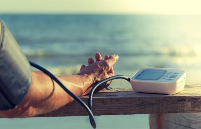 تدابير للسيطرة على مخاطر ارتفاع ضغط الدم خلال فصل الصيف
