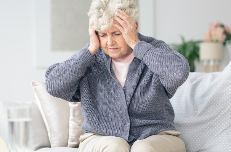 الصداع المتكرر لدى كبار السن الصداع المتكرر لدى كبار السن