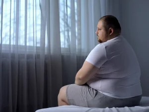 تأثيرات السمنة المفرطة على صحة الجلد