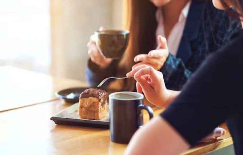 7 أطعمة يجب تجنب تناولها عند شرب القهوة 7 أطعمة يجب تجنب تناولها عند شرب القهوة