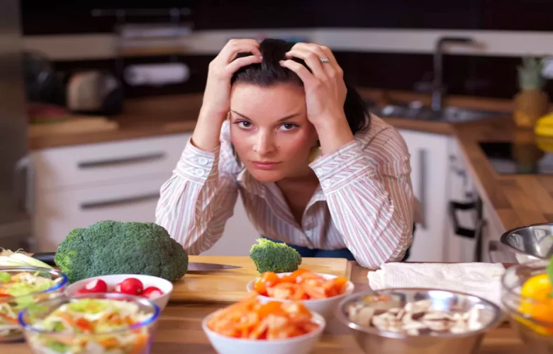 أهم العناصر الغذائية الفعالة في دعم مصابي الاكتئاب