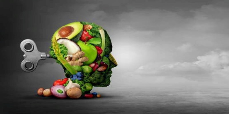 ما هي أهم 6 عناصر غذائية معنية بتعزيز صحة الدماغ؟