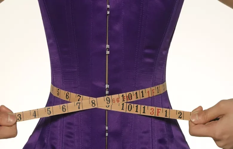 آثار جانبية يسببها ارتداء مشدات الجسم آثار جانبية يسببها ارتداء مشدات الجسم