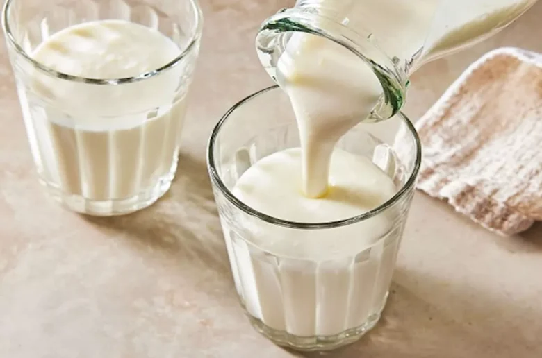 أخطاء يجب تجنبها عند تناول اللبن الرائب أخطاء يجب تجنبها عند تناول اللبن الرائب