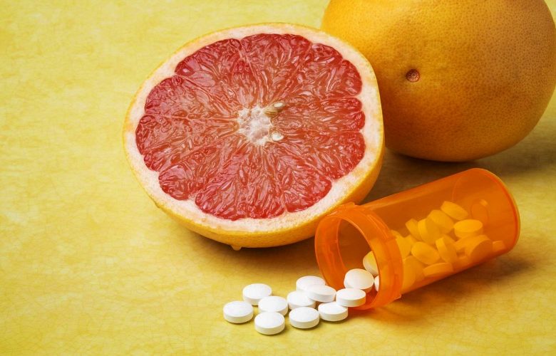 أطعم يجب تجنبها عند تناول أدوية القلب والأوعية الدموية أطعم يجب تجنبها عند تناول أدوية القلب والأوعية الدموية